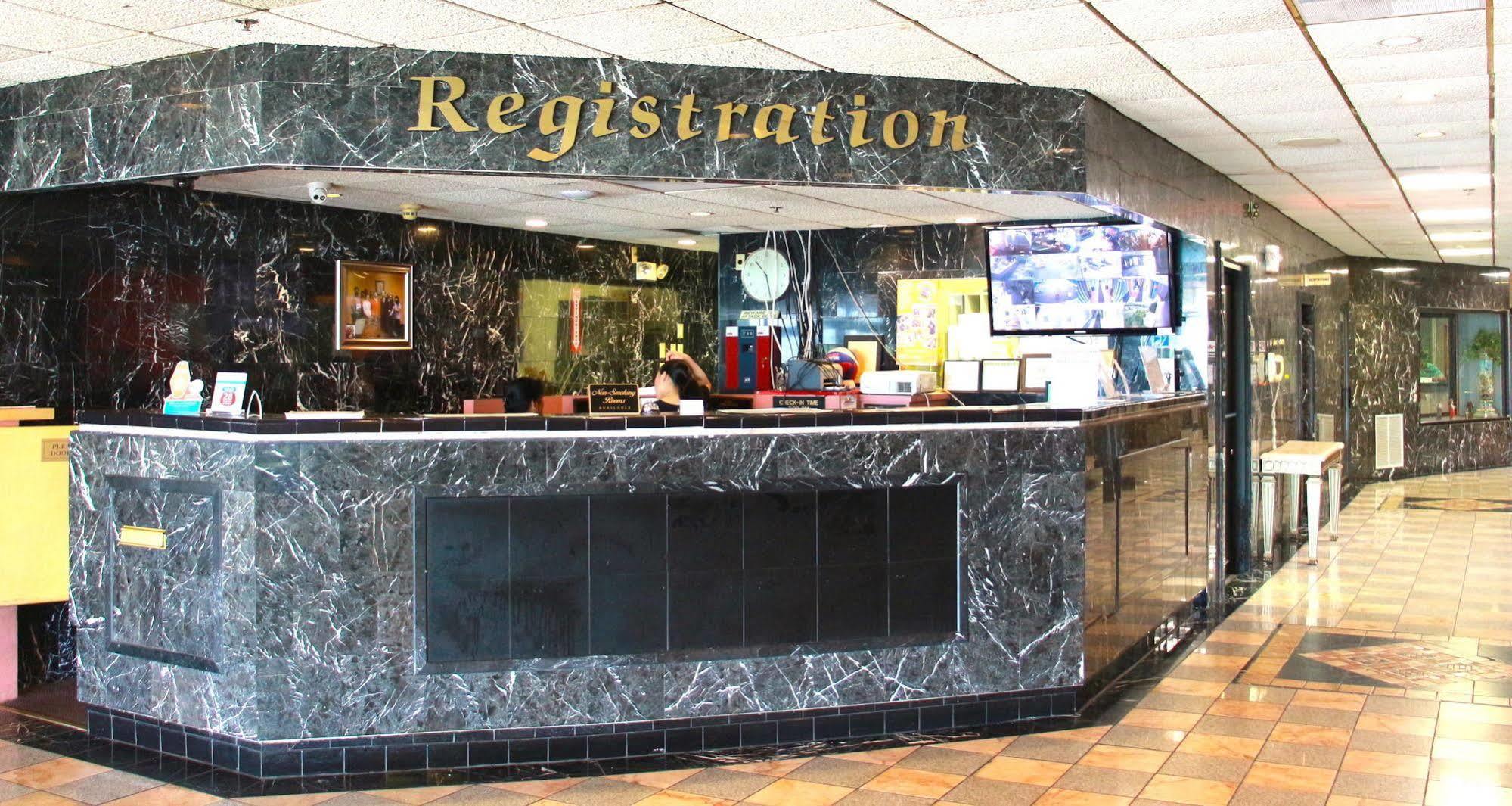פלזנטוויל Oh St Joseph Resort Hotel מראה חיצוני תמונה