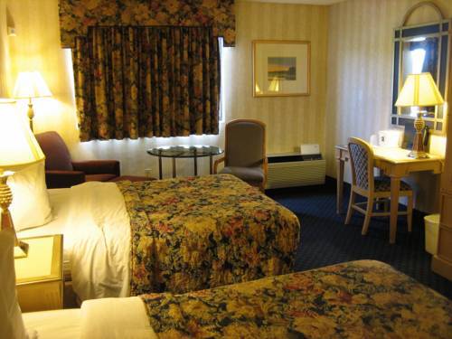פלזנטוויל Oh St Joseph Resort Hotel מראה חיצוני תמונה